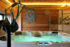 Appartement pour 4 personnes jacuzzi illimité adapté PMR