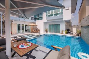 Palm Breeze Pool Villa - Huay Yai
