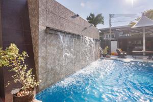 Palm Breeze Pool Villa - Huay Yai