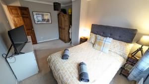 Sydenham Serenity: Bright Home with Conservatory