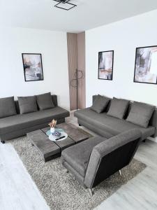 2 Zimmer Wohnung nahe Phantasialand mit Parkplatz