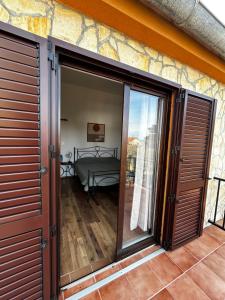 Kuca Mir Seaside Apartments - 50m from Beach