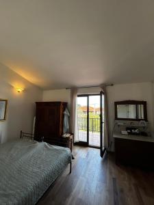 Kuca Mir Seaside Apartments - 50m from Beach