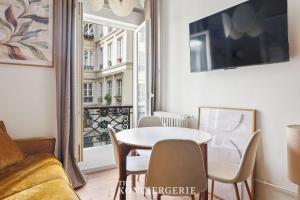 Pied a terre elegant en plein centre de Paris