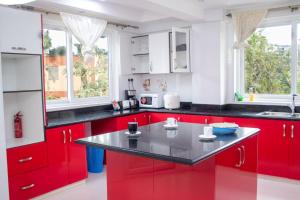 Tranquil palace suites