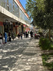 Gora Apartments