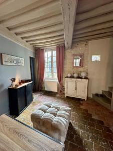 Suite 26