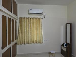 Vistara Stays Luxury 1BHK in Madhapur Near Hitech City