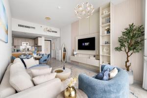 Elegant 2BR in Skyz by Danube with Top Amenities
