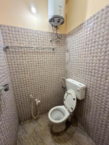 Gravity Groups Grand SVP Farm House