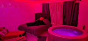 Suite avec Jacuzzi Proche Aix Marseille Aéroport Plage