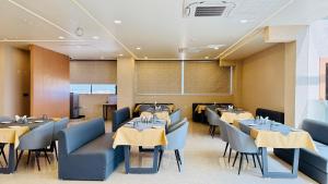 Kreston Heights Hotel