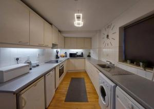 Quiet BB Cosy Home D4