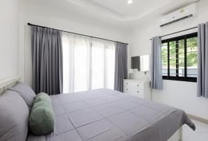 2BR Bangtao Oasis Village I Laguna & Beach