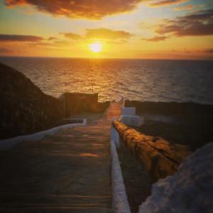 Front-Row Atlantic - Unwind with Sunset Views