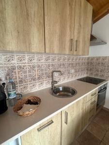 One Bedroom Chalet with private bathroom and kitchen