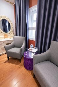 Crowne Hotel -Bui Vien Walking Street 2