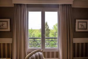 Hotels Chateau Hotel Mont Royal Chantilly : photos des chambres