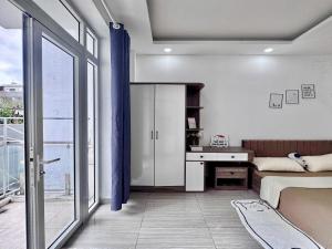 Phòng Ban Công Phú Nhuận