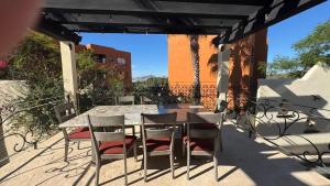 Grand Villa Famlee - multi-family rental sleeps 16