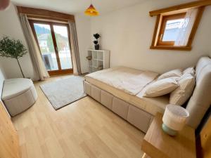Alpine Home with Views & Garden - 10min St Moritz