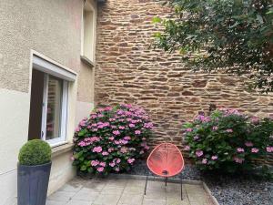 Le Gurvand - Appartement à la gare avec jardin