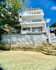 Villa Talisay Kaputian - Beach house