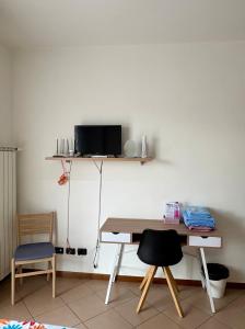 Bed &... Fly