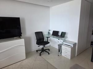 Casa do Mar - modern 3BR Beachfront with Sea View and Terrace in a Prime Location