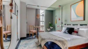 Park 93 Hotel
