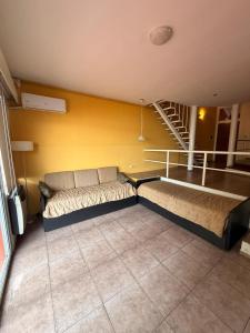 F2 Lake Apart Resort