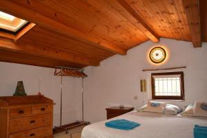 Mazzavecchia - Stone Farmhouse, Wild Tuscany