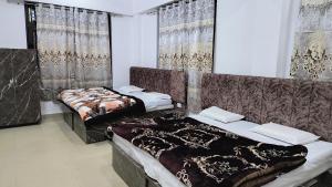 Hotel Veerjeet Resorts