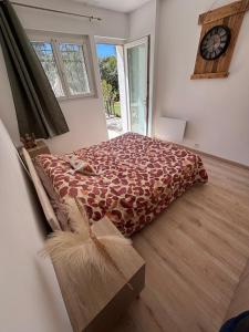 Villa with private pool and garden