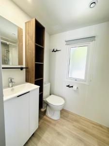 Mobilhome Vias plage La Carabasse Clos 06