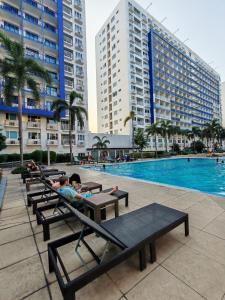 Sea Residences MOA by Sunset Bay