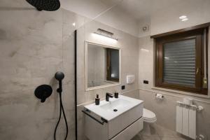 Harmony Apartments - The Signature Suite