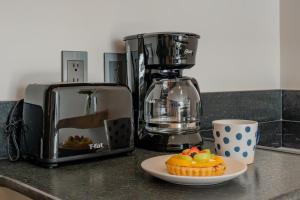 Tropical Penthouse 2BR and Jacuzzi