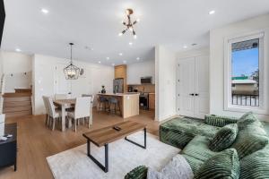 Bright Modern Home