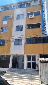 Apartamento tranquilo e perto da praia com self check-in