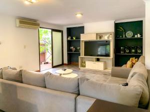 Casa Avellaneda I 12 pax - A 6 cuadras Arístides