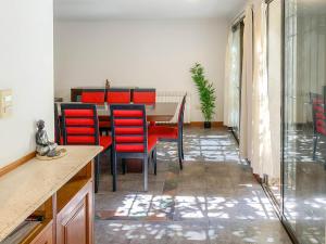 Casa Avellaneda I 12 pax - A 6 cuadras Arístides