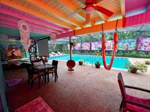Miami Meditation Retreat Villa I Pool I 5BR I 9 Queens