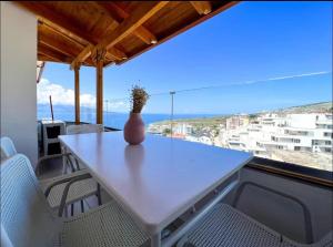 Azzurro Penthouse