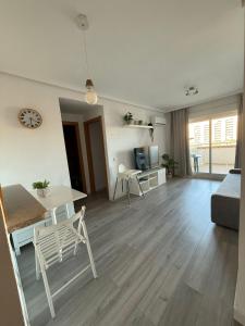 APARTAMENTO ZONA MARINADOR, CERCA A LA PLAYA