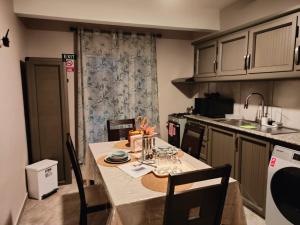 Luxury Grand Bay 40m2 Poolside Groundfloor studio