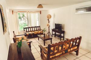 Villas Malaki, tu casa frente al mar en Zihuatanejo