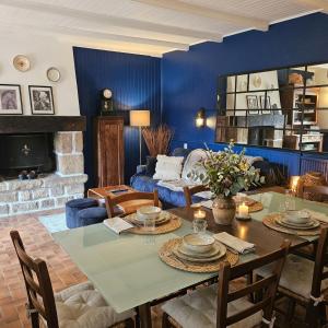Maison avec jardin clos - Plage et centre accessibles à pied - Chambre enfants immersive pour vivre de belles aventures - WiFi haut débit - Draps et serviettes fournis - Animaux non admis