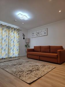 Central Belfast New Modern Spacious Two Bed Apartment