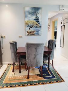 2 Bedroom With SQ - 3 Rooms 3 Beds- in Parklands near Aga Khan Hospital, Diamond Plaza and 10Minutes to the United Nations